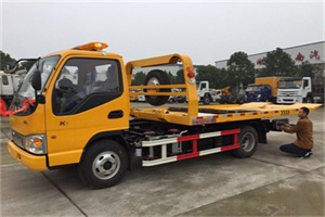 玉山哪里有拖车服务